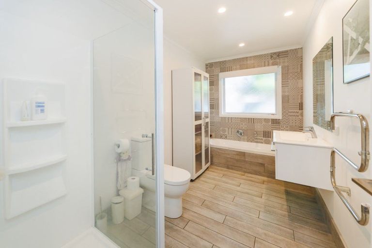 Photo of property in 229c Botanical Road, Takaro, Palmerston North, 4412