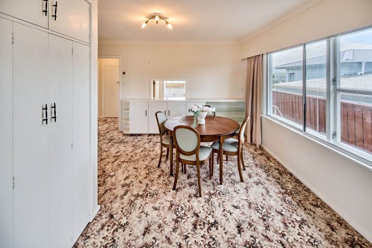 Photo of property in 10 Walker Avenue, Paremata, Porirua, 5026