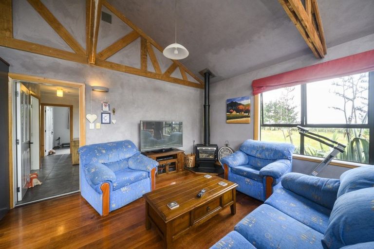 Photo of property in 156 Williams Road, Tokomaru, Palmerston North, 4474