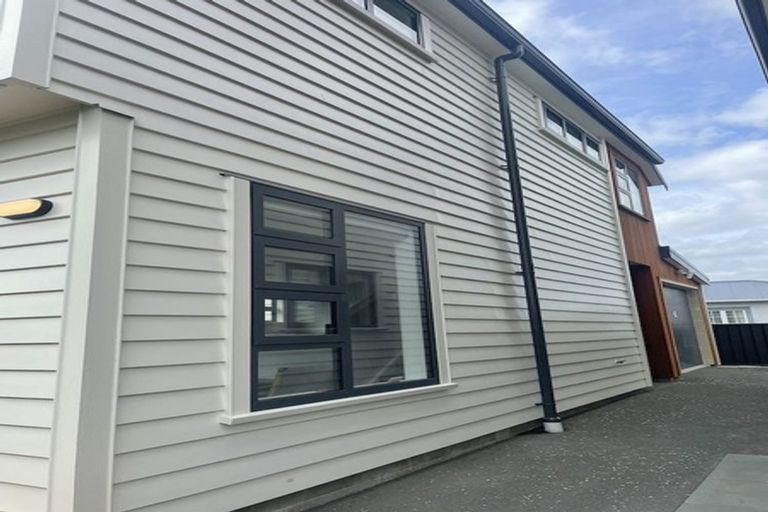 Photo of property in 128b Randwick Road, Moera, Lower Hutt, 5010