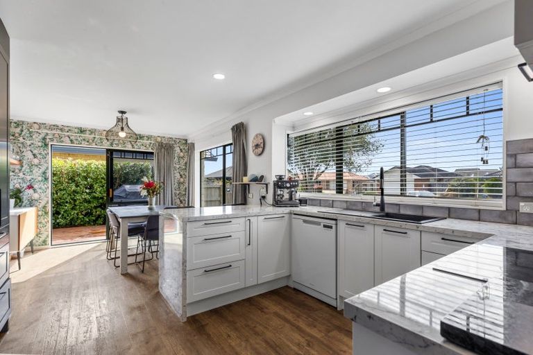 Photo of property in 29 Rosberg Place, Mount Maunganui, 3116