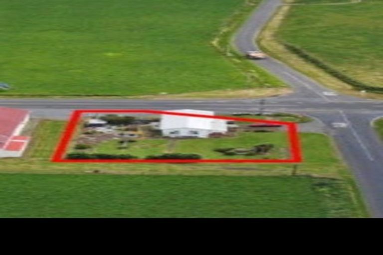 Photo of property in 3 Upper Kina Road, Oaonui, Opunake, 4681