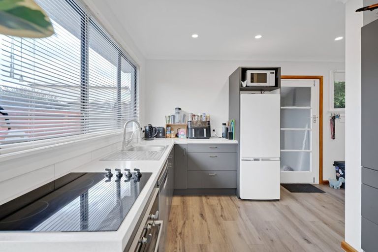 Photo of property in 135 Ngamotu Road, Spotswood, New Plymouth, 4310