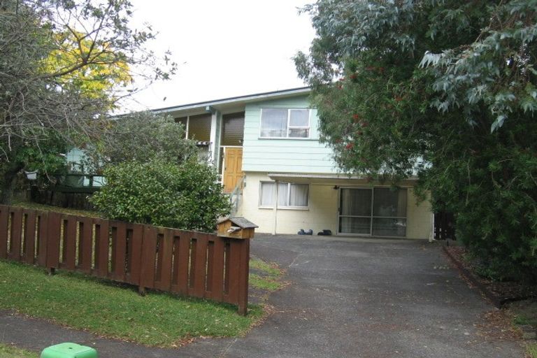 Photo of property in 36 Opal Avenue, Pakuranga, Auckland, 2010