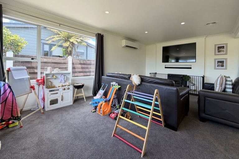 Photo of property in 3 Waianiwa Place, Tokoroa, 3420