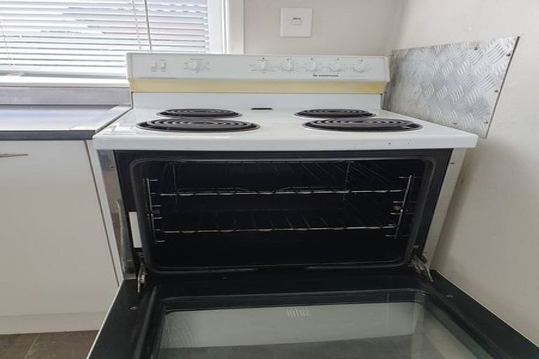 Photo of property in 1/16 Cambridge Road, Manurewa, Auckland, 2102