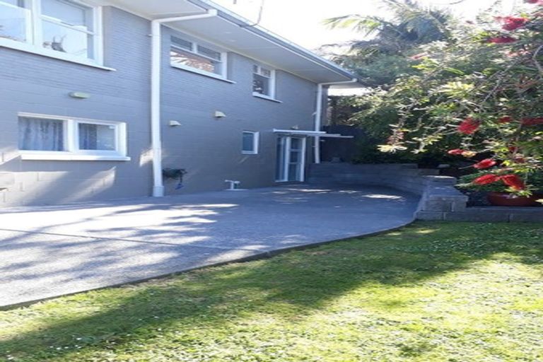 Photo of property in 3 Fordyce Avenue, Sunnyhills, Auckland, 2010