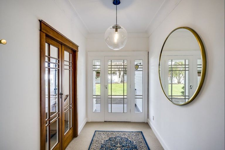 Photo of property in 115 Mcleod Street, Camberley, Hastings, 4120