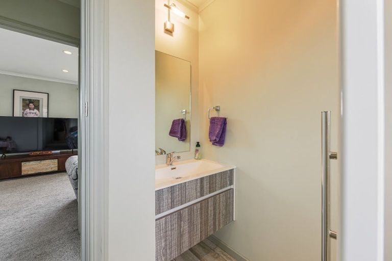 Photo of property in 23 Moana View Road, Waikawa, Picton, 7220