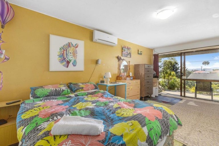 Photo of property in 44 View Road, Titahi Bay, Porirua, 5022