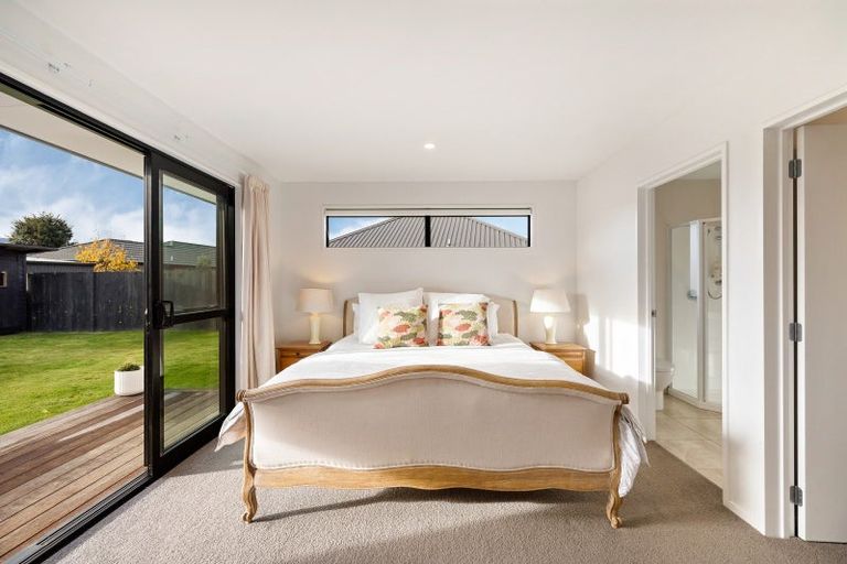 Photo of property in 11 Myles Way, Lower Shotover, Queenstown, 9304