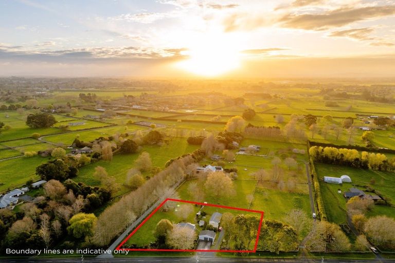 Photo of property in 35 Woodside Road, Matangi, Hamilton, 3284