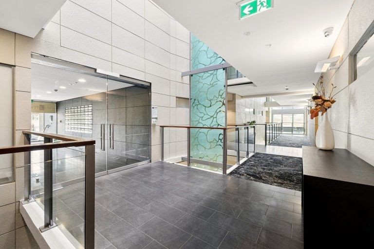 Photo of property in Maison Apartments, 107/16 Huron Street, Takapuna, Auckland, 0622