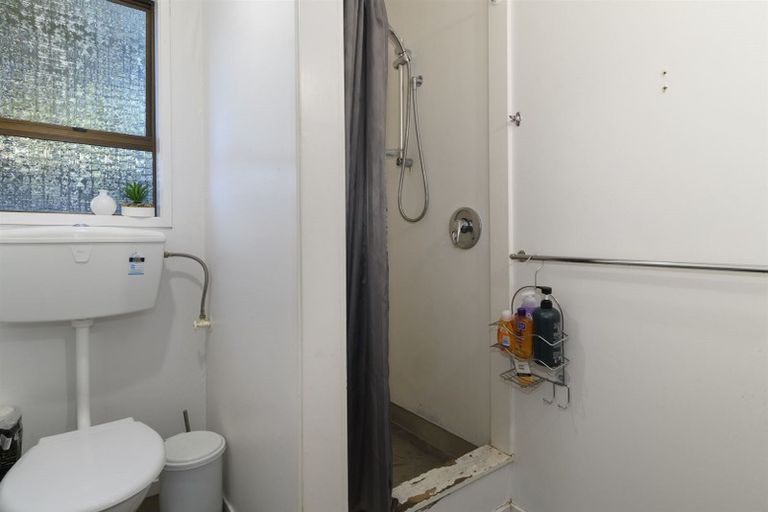 Photo of property in 10a Seaway Terrace, Otumoetai, Tauranga, 3110