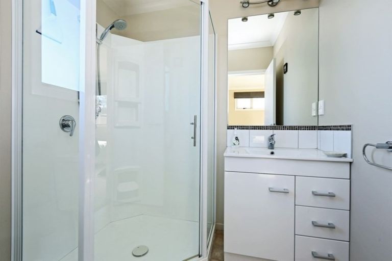 Photo of property in 10 Waimea Way, Poraiti, Napier, 4112