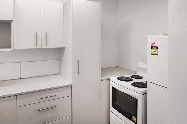 Photo of property in 1/29 Waiapu Road, Kelburn, Wellington, 6012