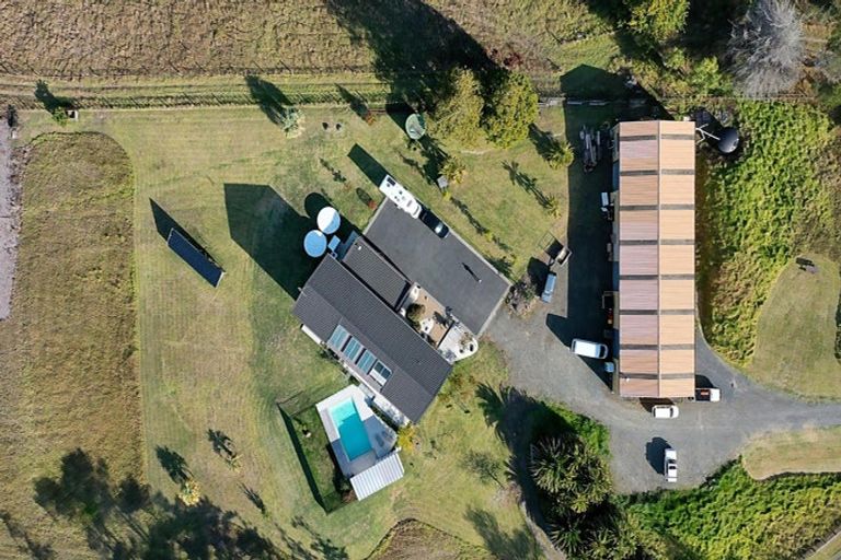 Photo of property in 157 Puke Road, Kumeu, 0891