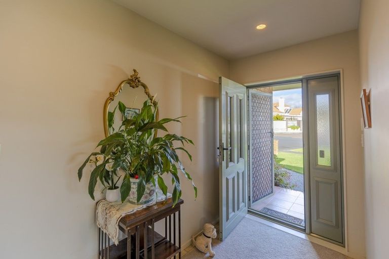 Photo of property in 10 Park Road, Greenmeadows, Napier, 4112