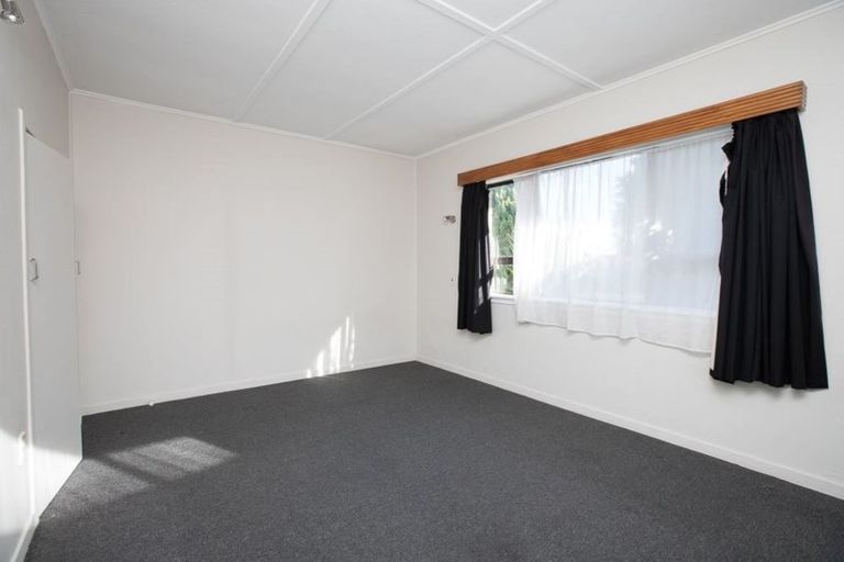 Photo of property in 1 Breckons Avenue, Nawton, Hamilton, 3200