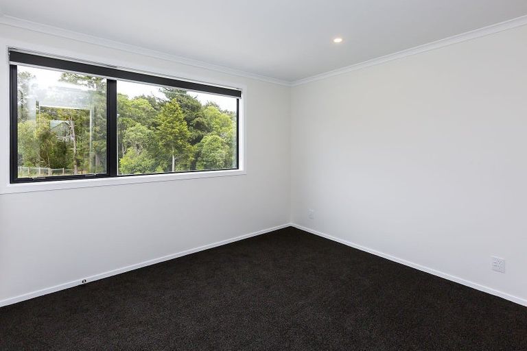 Photo of property in 38 Dahl Drive, Wallaceville, Upper Hutt, 5018
