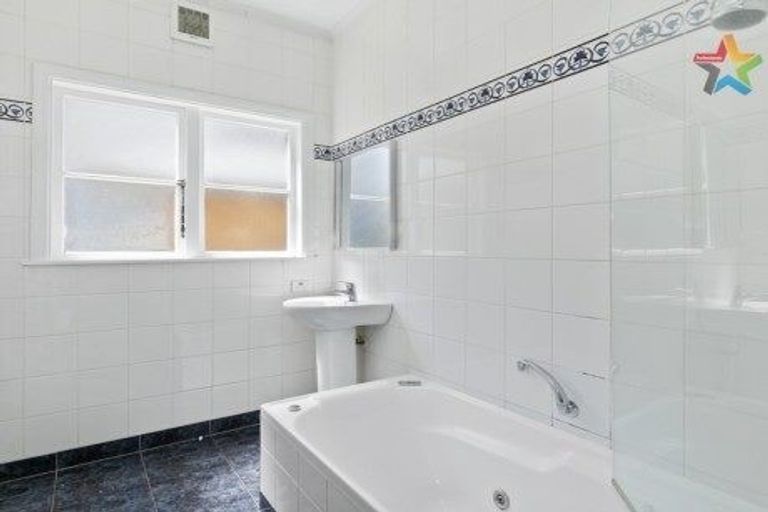 Photo of property in 3 Tawa Street, Woburn, Lower Hutt, 5010