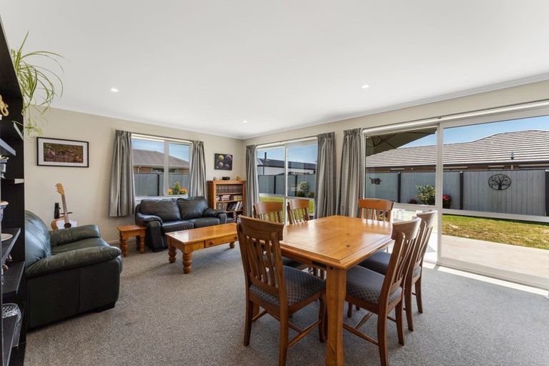 Photo of property in 22 Blair Place, Kaiapoi, 7630