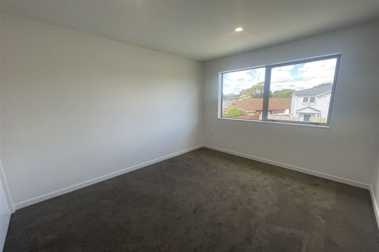 Photo of property in 11a Reid Road, New Lynn, Auckland, 0600