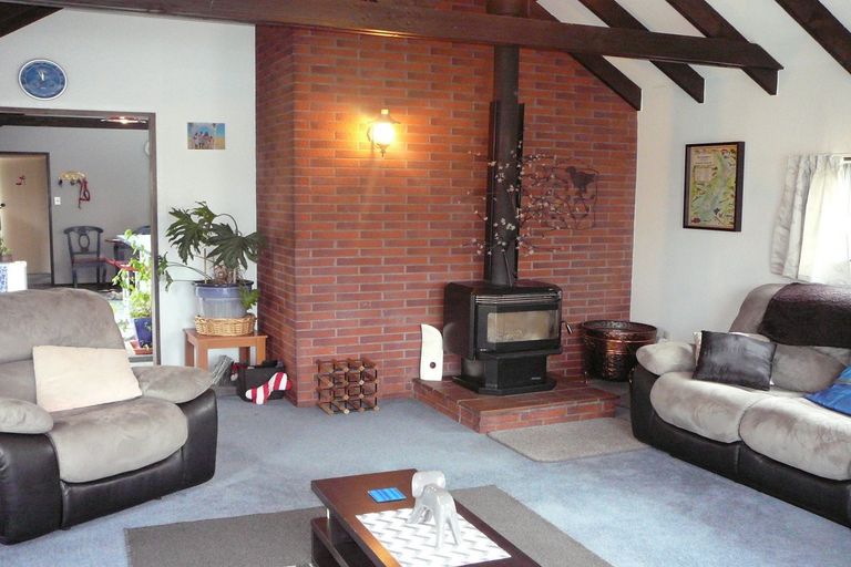 Photo of property in 22 Boundary Road, Alexandra, 9320