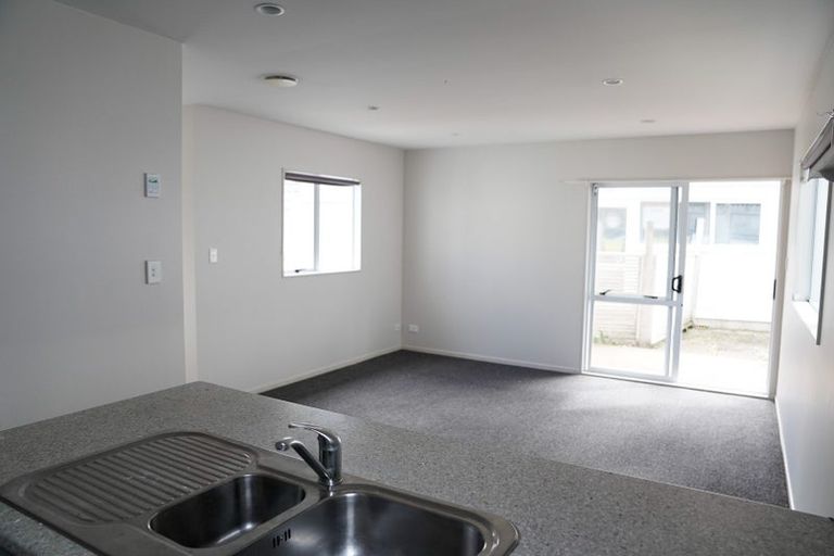 Photo of property in 13 Gala Place, Henderson, Auckland, 0612