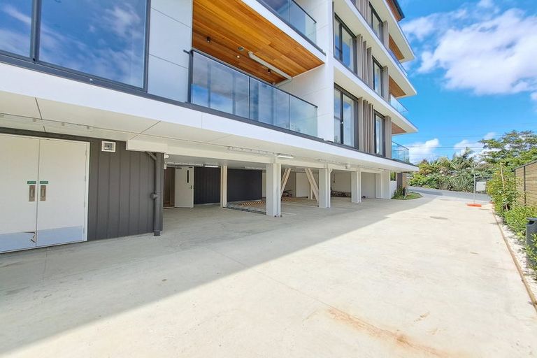 Photo of property in 9/12 Burns Avenue, Takapuna, Auckland, 0622