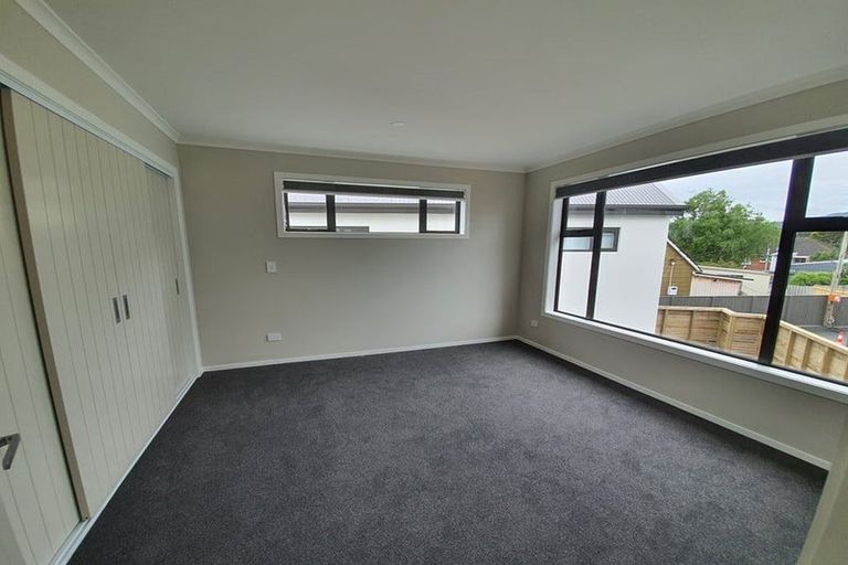 Photo of property in 6e Te Whiti Grove, Waterloo, Lower Hutt, 5011