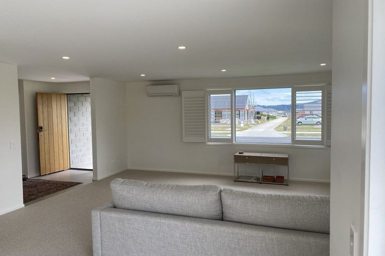 Photo of property in 180 Harakeke Drive, Wharewaka, Taupo, 3330