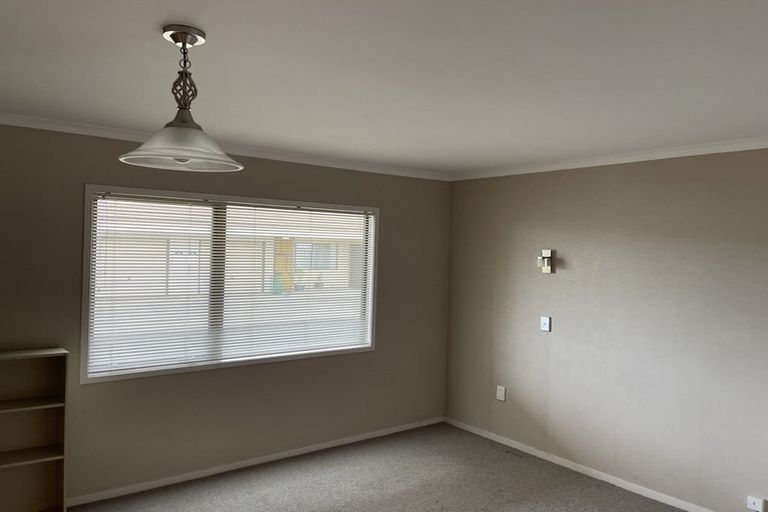 Photo of property in 3/43 Middle Road, Havelock North, 4130