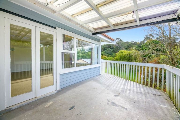 Photo of property in 36 Woodside Road, Massey, Auckland, 0614