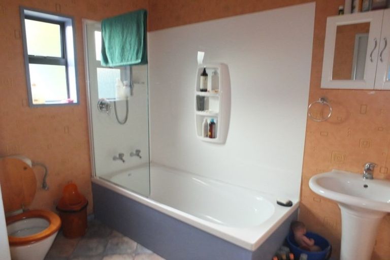 Photo of property in 6 Stoke Street, Oamaru, 9400