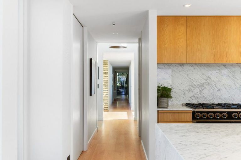 Photo of property in 76 Hunter Road, Speargrass Flat, Queenstown, 9371