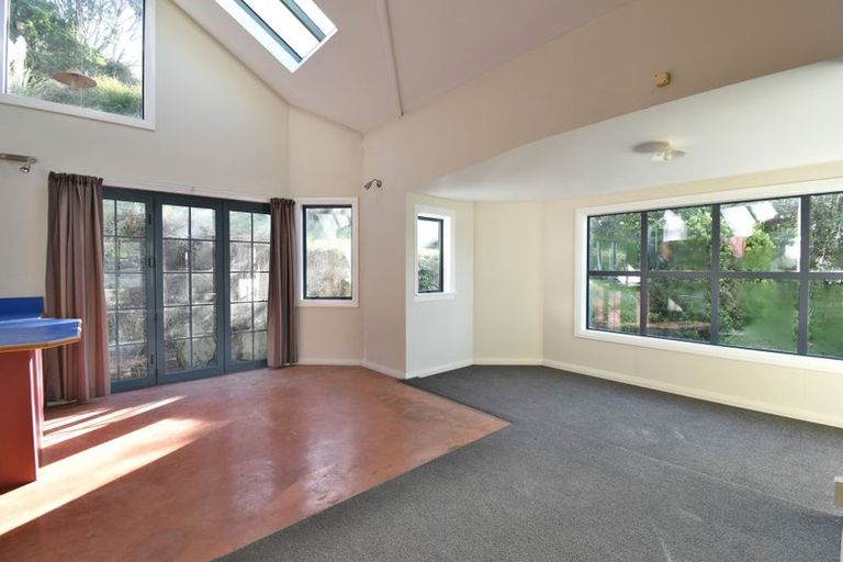 Photo of property in 343 Ravensbourne Road, Maia, Dunedin, 9022