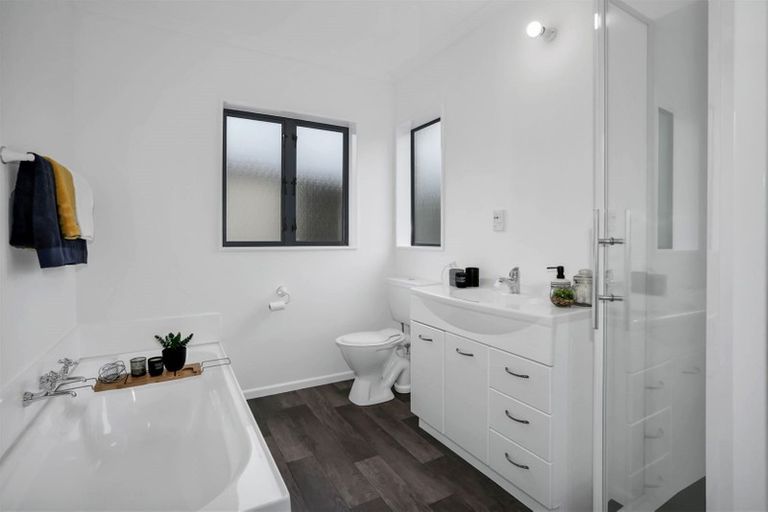 Photo of property in 43b Apple Terrace, Ranui, Porirua, 5024