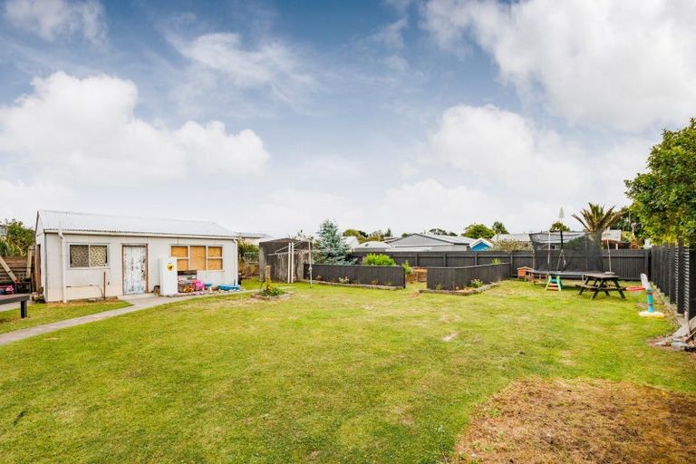 Photo of property in 11 Tamar Street, Rongotea, 4476