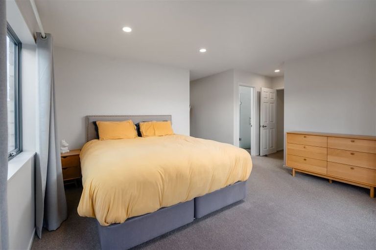 Photo of property in 16 Teatree Close, Huntington, Hamilton, 3210