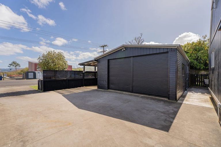 Photo of property in 210 South Highway West, Whitianga, 3510