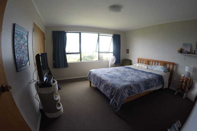 Photo of property in 10 Pump Lane, Whitby, Porirua, 5024