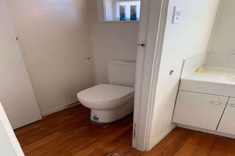 Photo of property in 5 Boys Place, Pakuranga Heights, Auckland, 2010