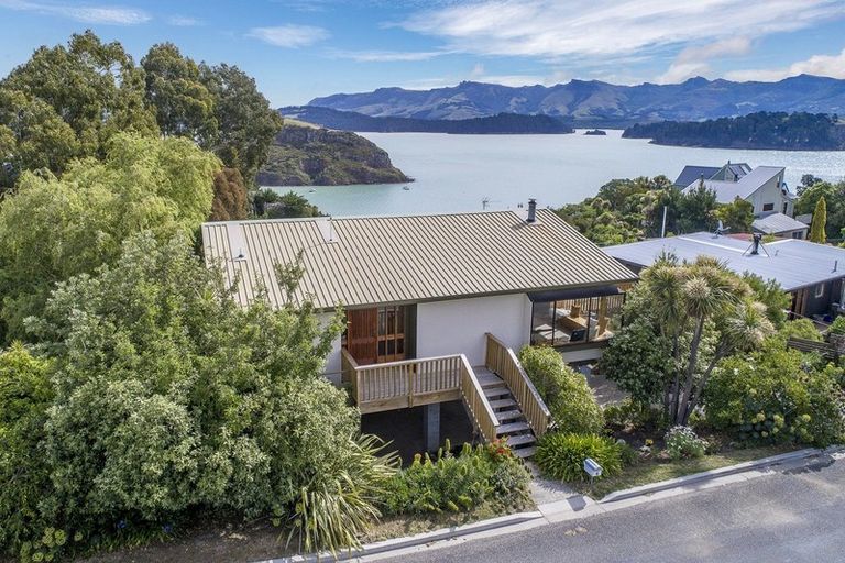 Photo of property in 6 James Drive, Diamond Harbour, Lyttelton, 8971