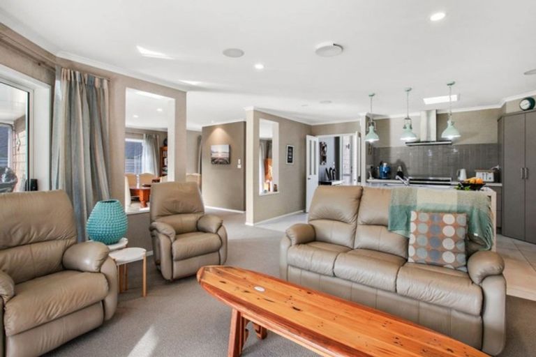 Photo of property in 36 Browns Drive, Waihi Beach, 3611