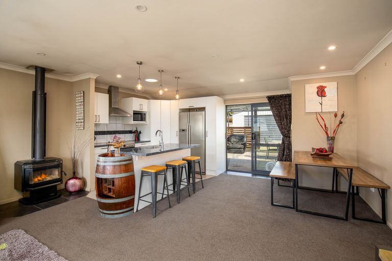 Photo of property in 22 Marslin Street, Alexandra, 9320