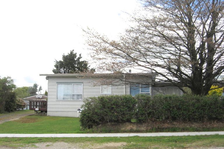 Photo of property in 30 Laughton Street, Taupo, 3330