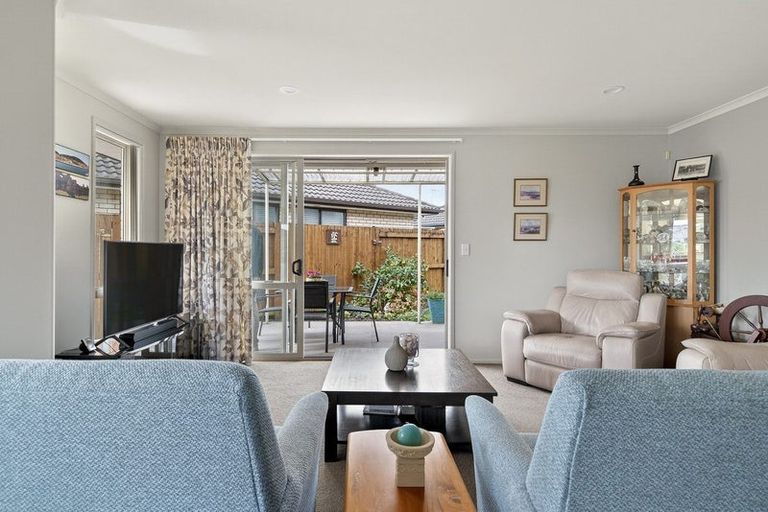 Photo of property in 4 Atlantic Close, Papamoa Beach, Papamoa, 3118