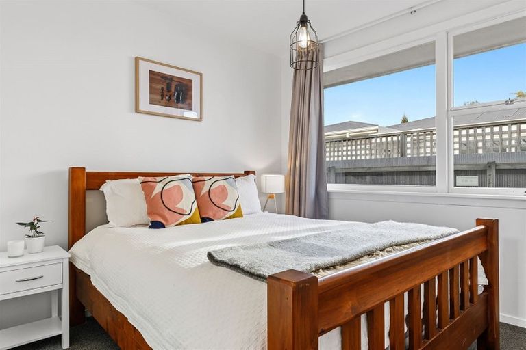 Photo of property in 7 Chedworth Avenue, Bishopdale, Christchurch, 8053