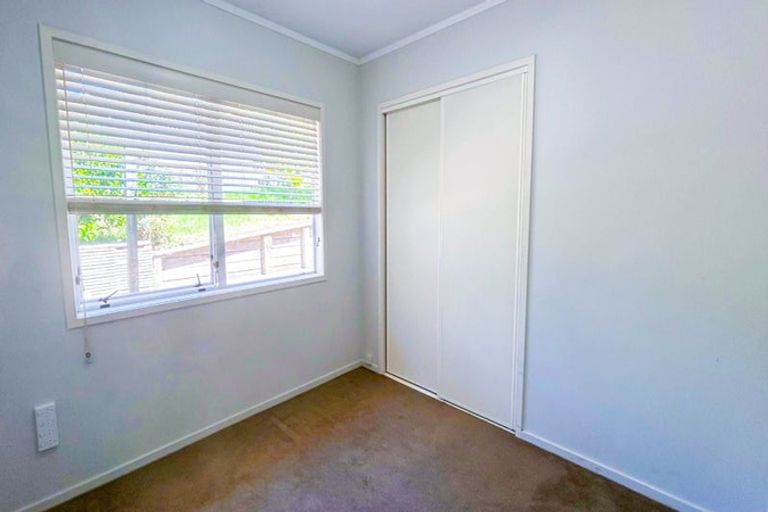 Photo of property in 4 Sailfish Drive, West Harbour, Auckland, 0618